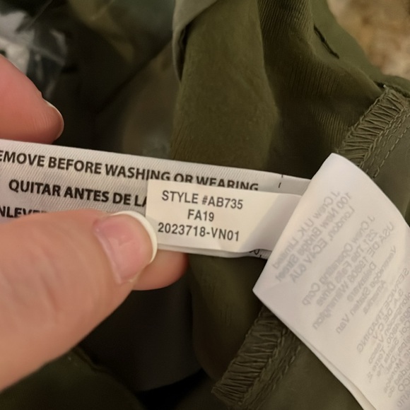 NEW Madewell Drapey Pleated Wide Leg Pants Kale Size 4 - Picture 7 of 7